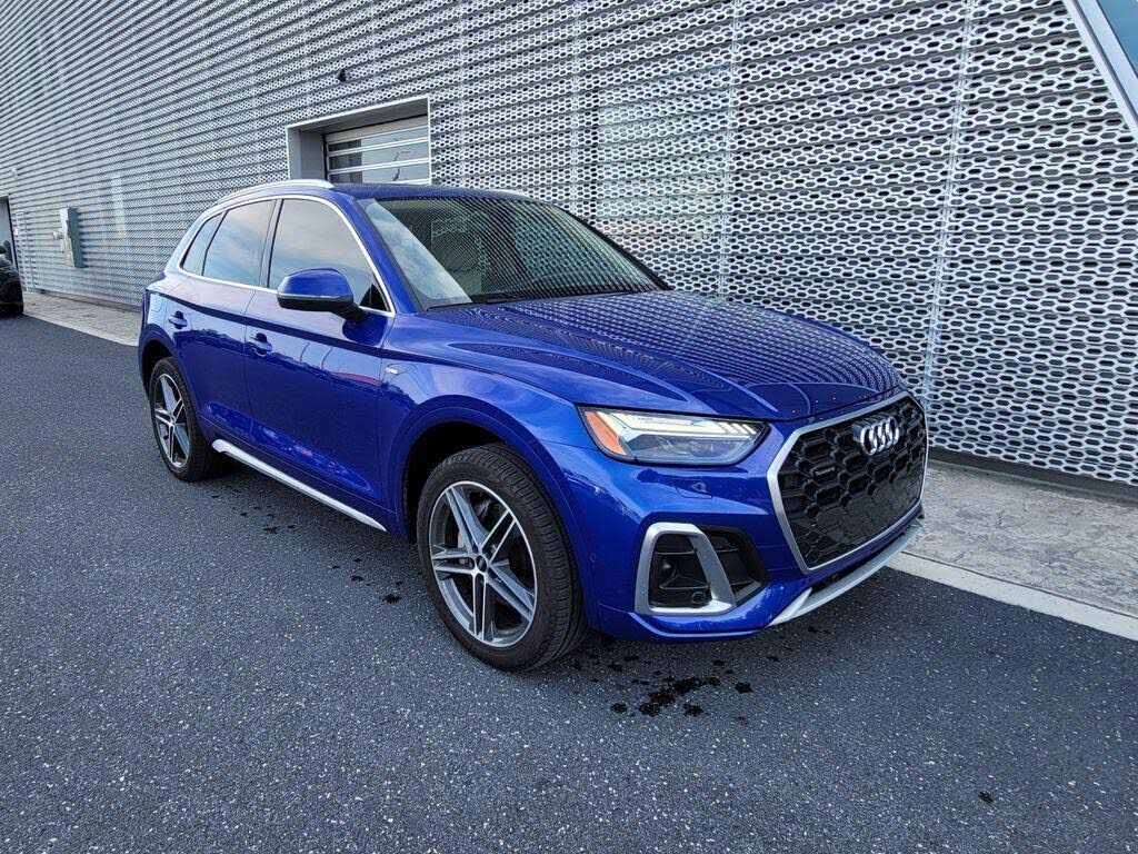 2021 AUDI Q5 e