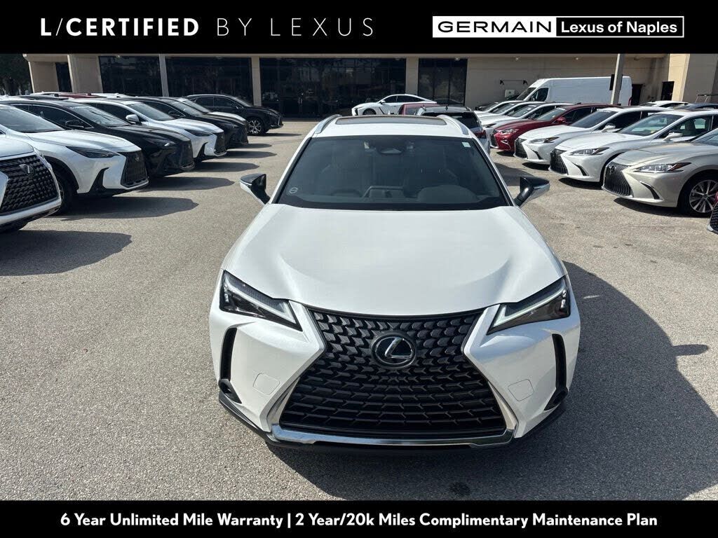 2025 LEXUS UX