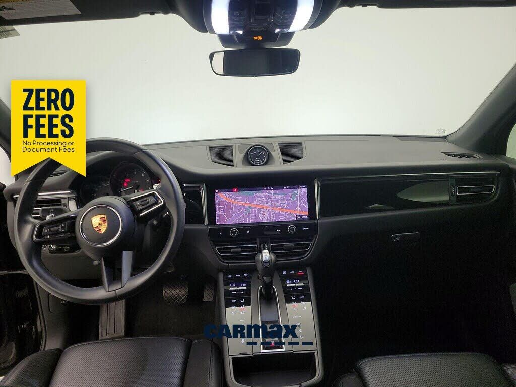 2023 PORSCHE Macan