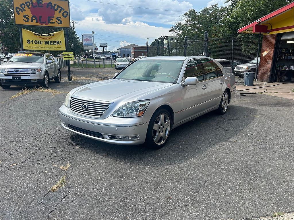 2005 Lexus LS