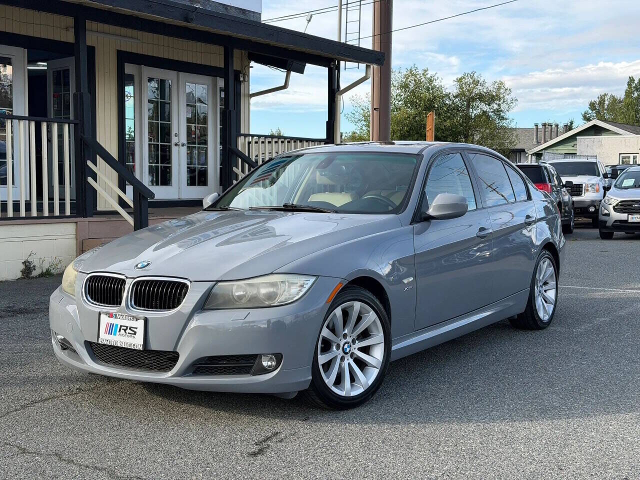2011 BMW 3 Series