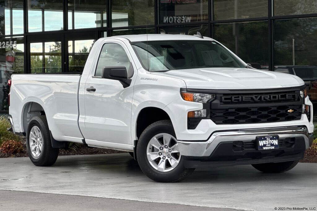 2025 CHEVROLET Silverado
