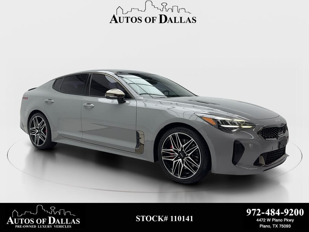 2022 KIA Stinger
