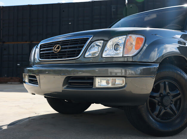2000 Lexus LX