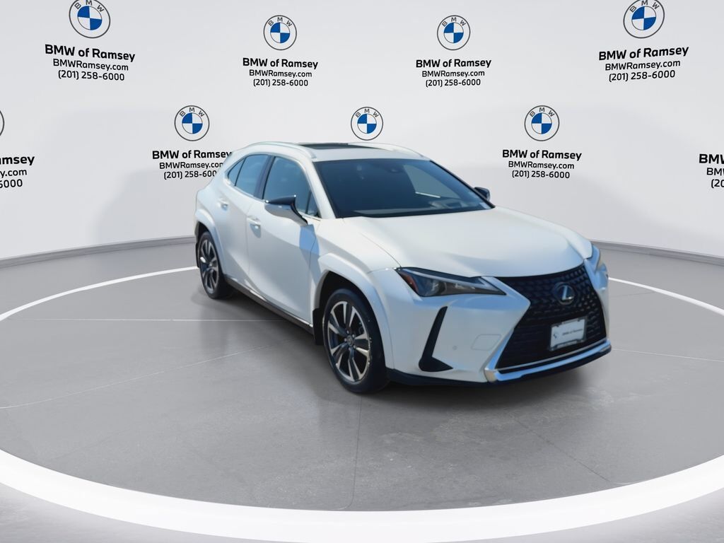 2024 Lexus UX