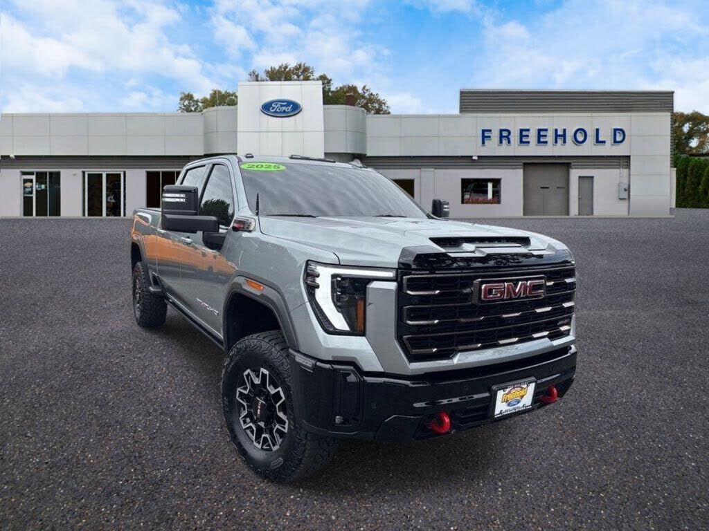 2025 GMC Sierra HD