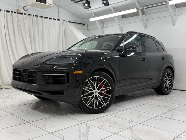2026 PORSCHE Cayenne