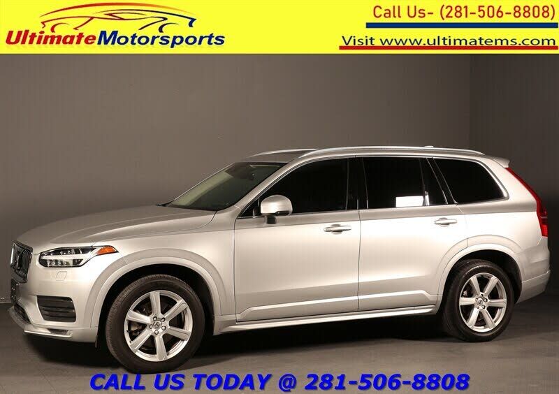 2022 VOLVO XC90