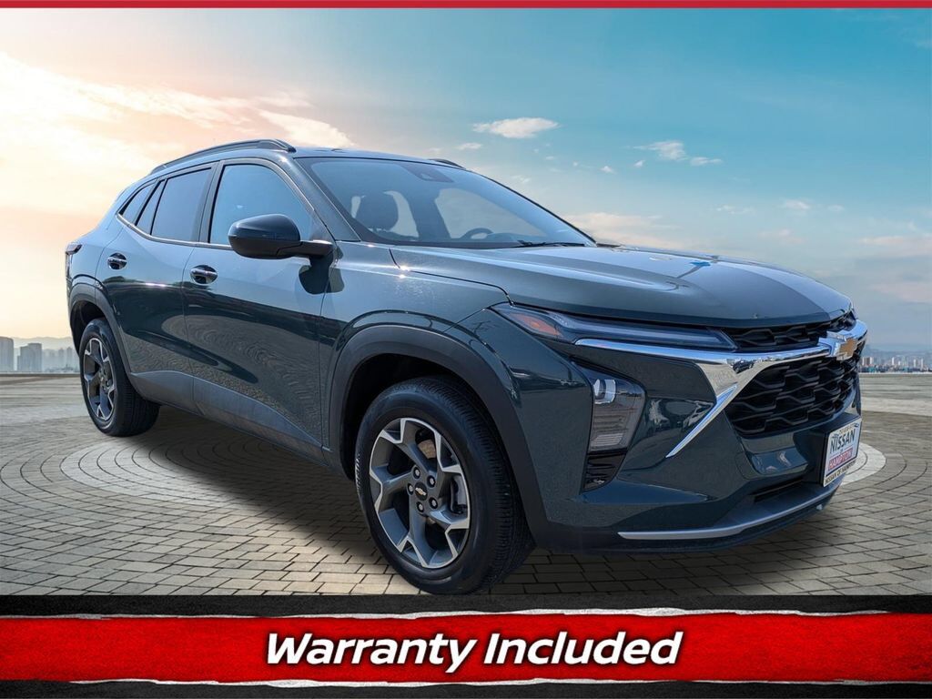 2025 CHEVROLET Trax
