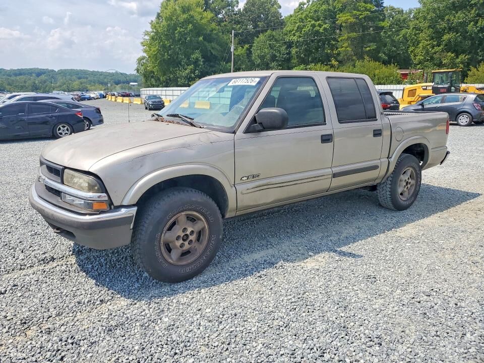 2002 CHEVROLET S-10 Pickup