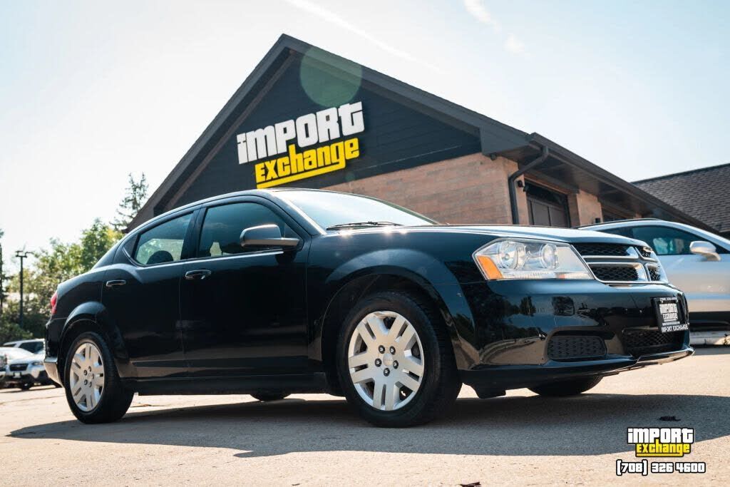 2014 DODGE Avenger