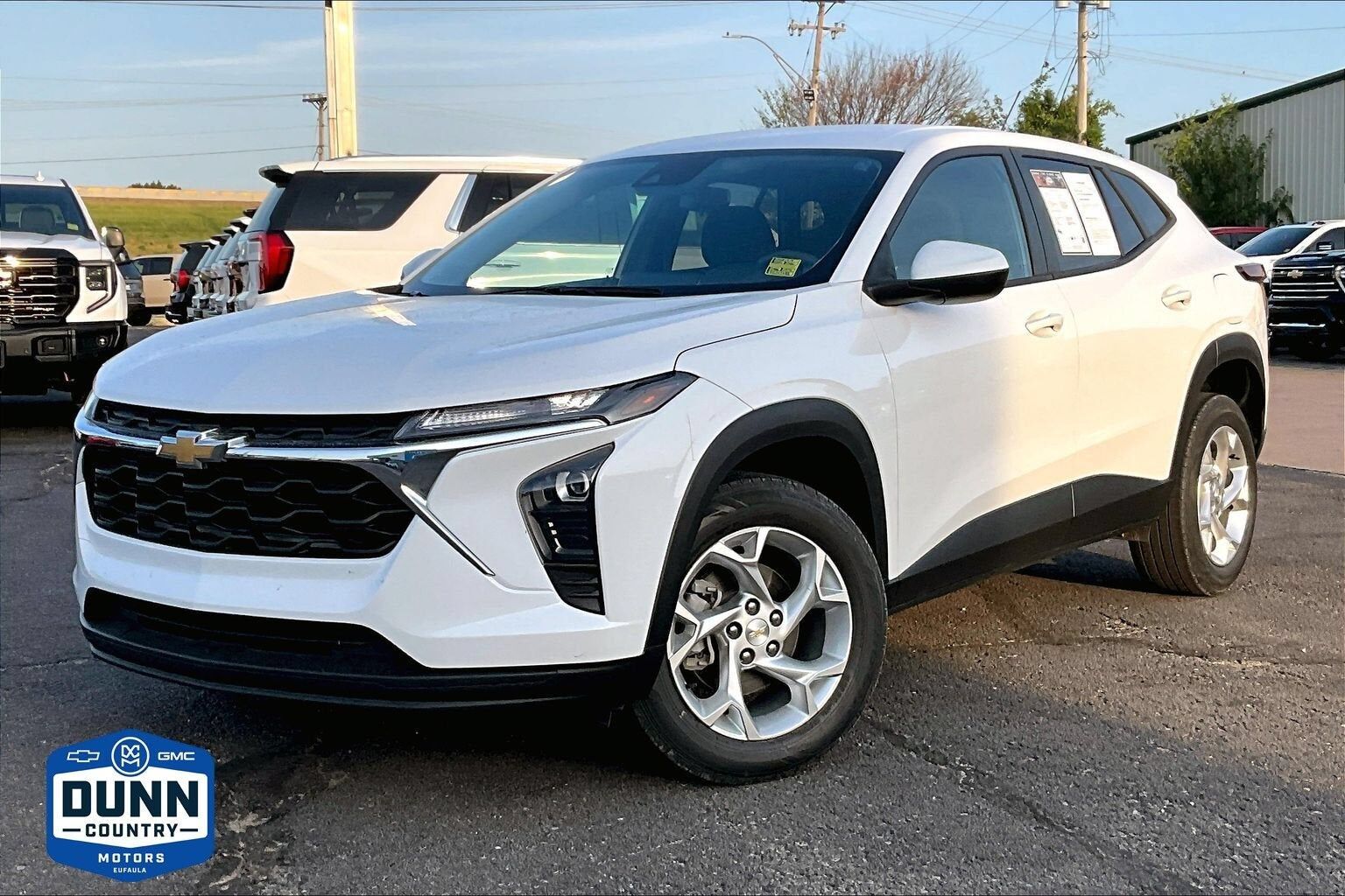 2024 CHEVROLET Trax
