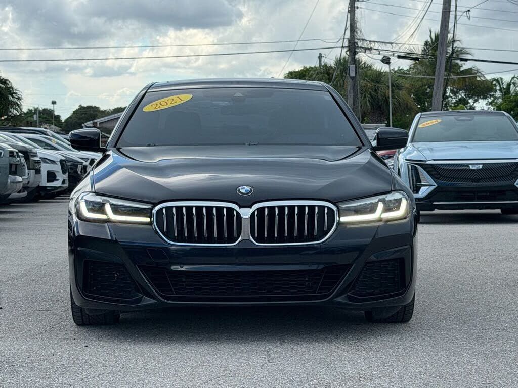 2021 BMW 530i