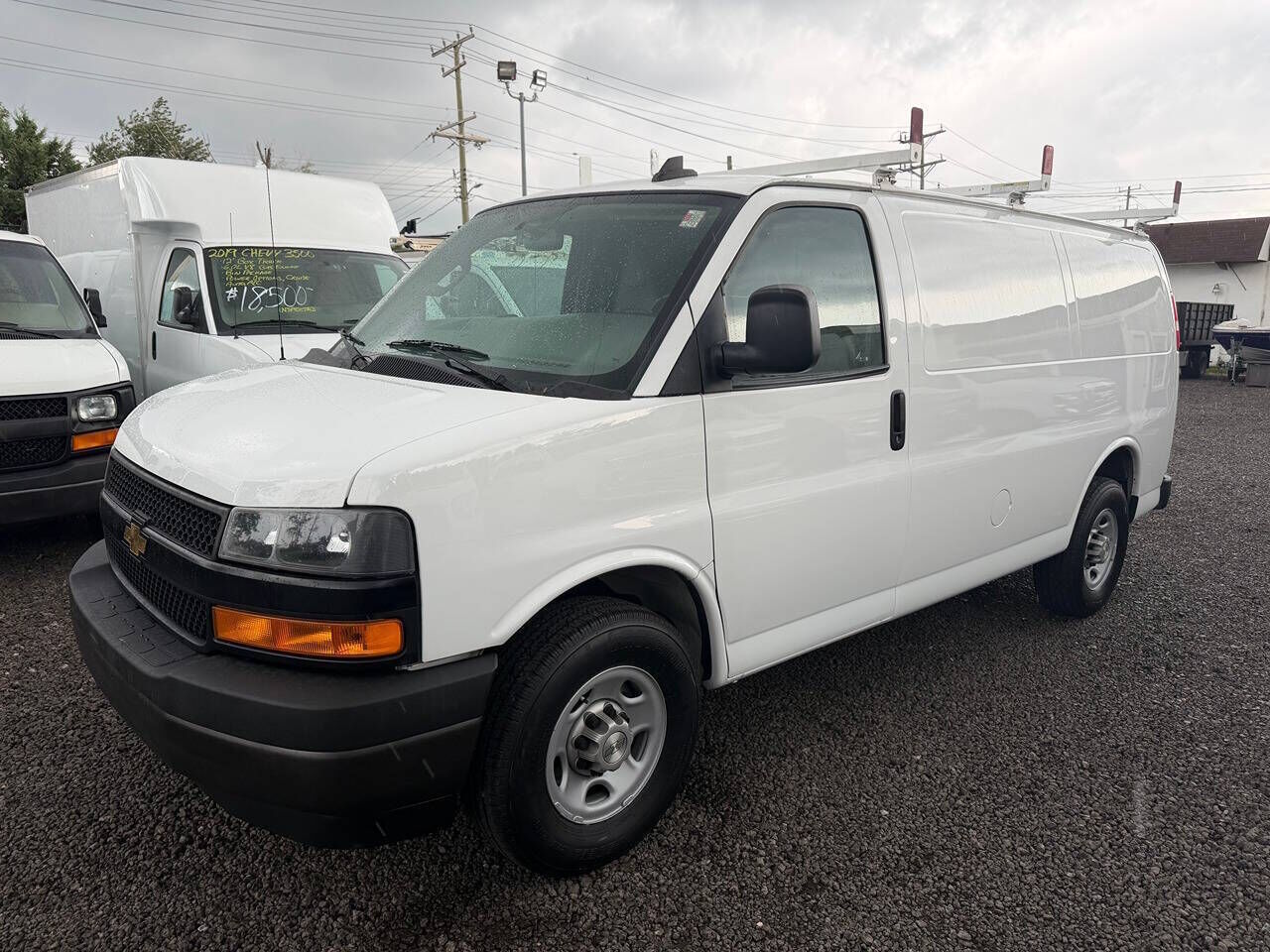 2021 CHEVROLET Express