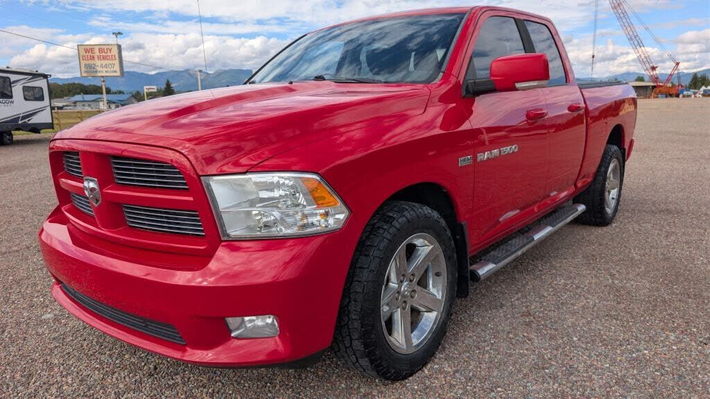 2011 DODGE Ram