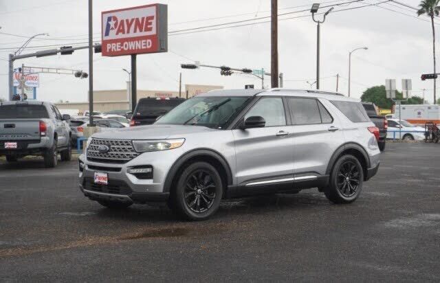 2022 FORD Explorer