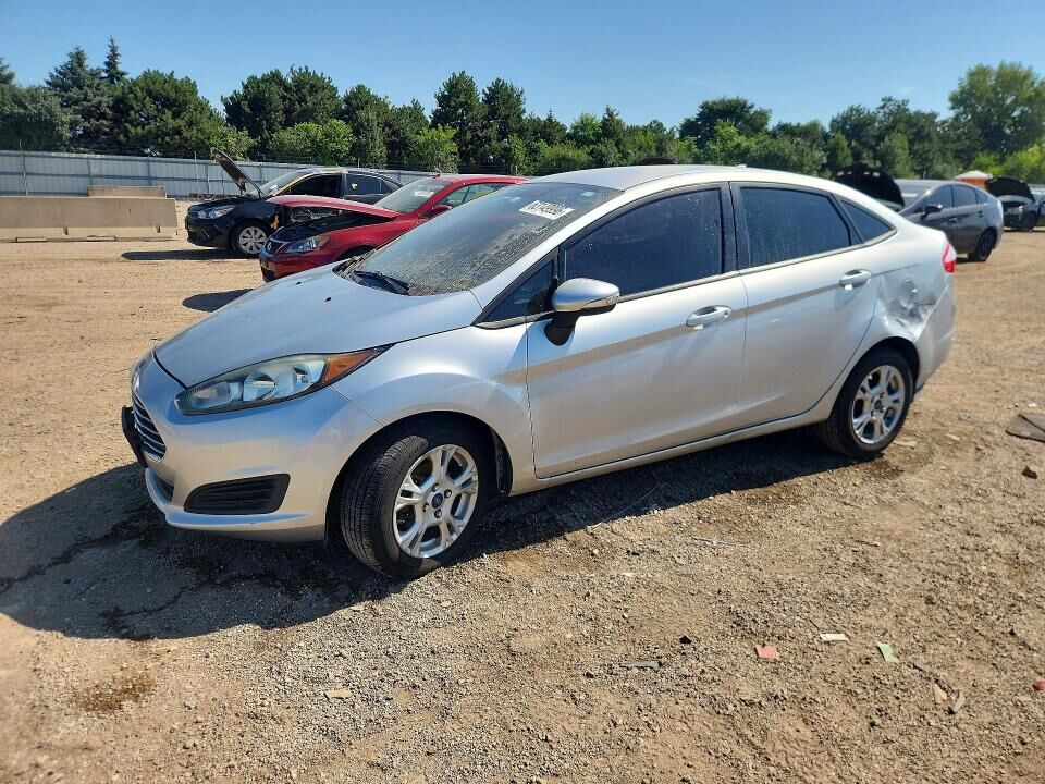 2016 FORD Fiesta