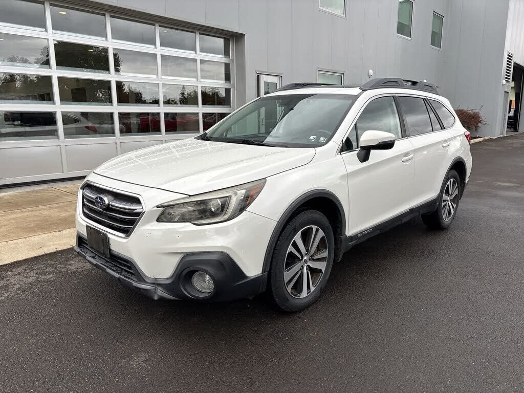 2018 SUBARU Outback
