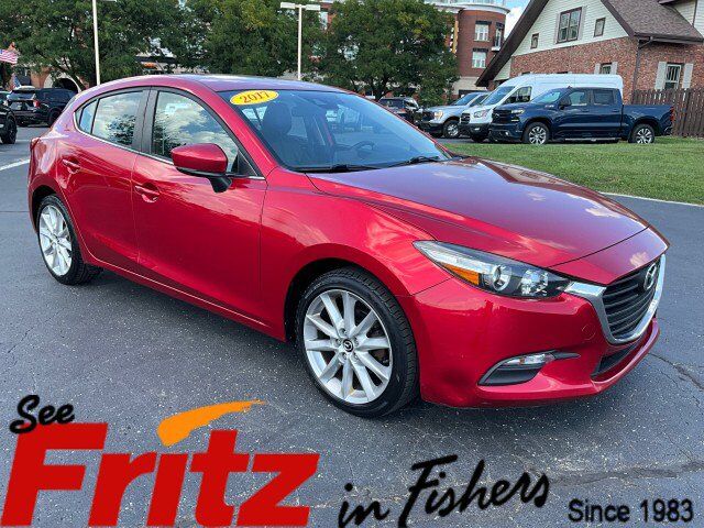 2017 MAZDA Mazda3