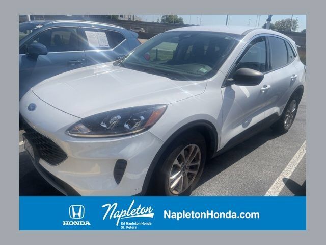 2022 FORD Escape