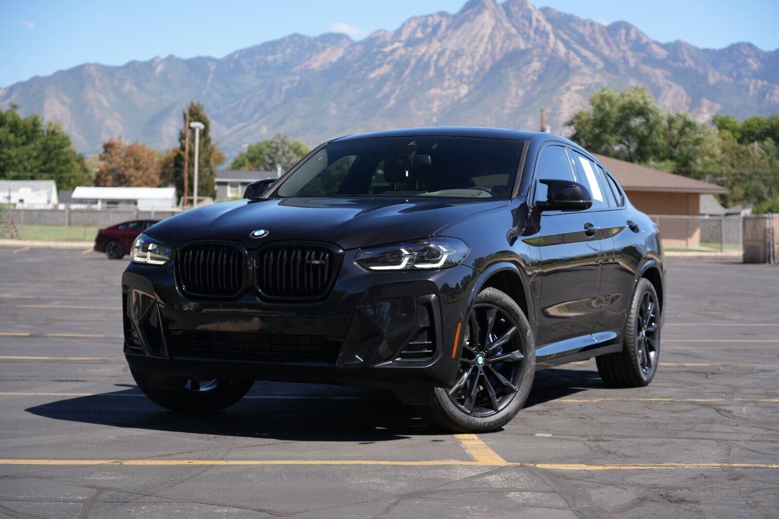 2023 BMW X4