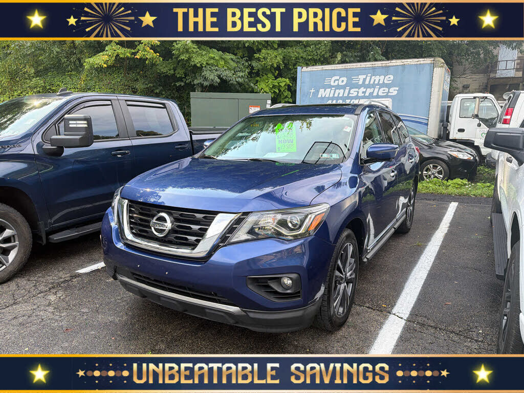2017 NISSAN Pathfinder
