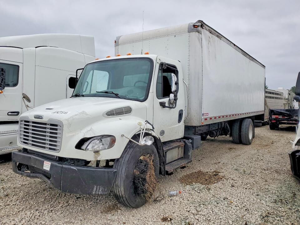2017 FREIGHTLINER M2