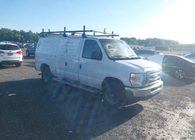 2014 FORD E-250
