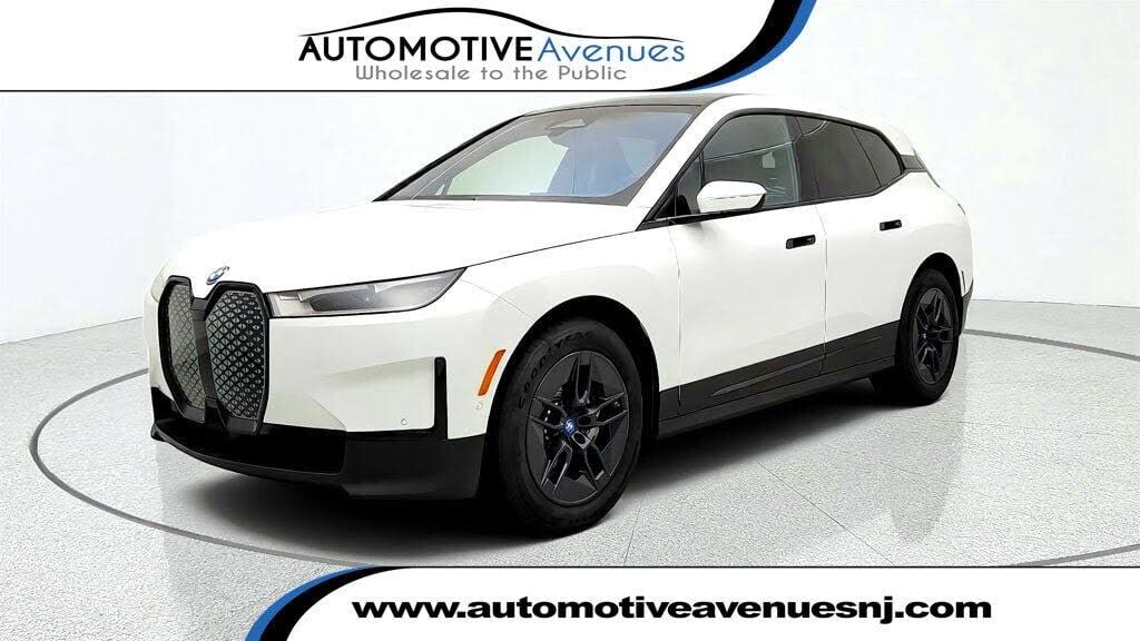 2025 BMW ix
