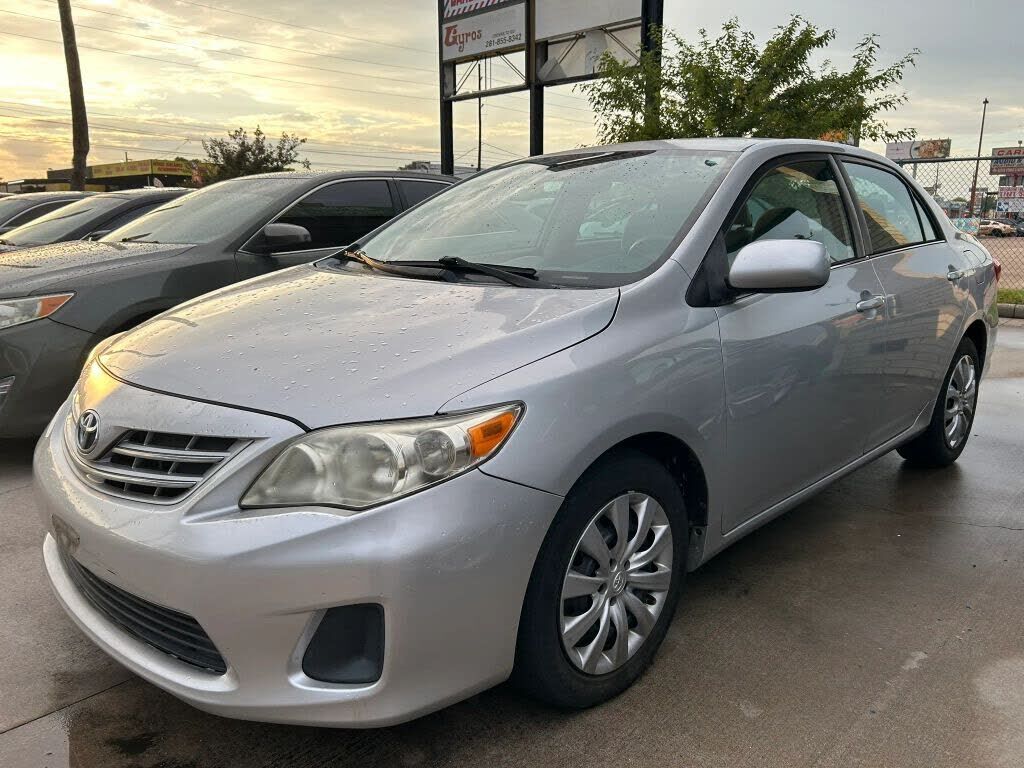 2013 TOYOTA Corolla