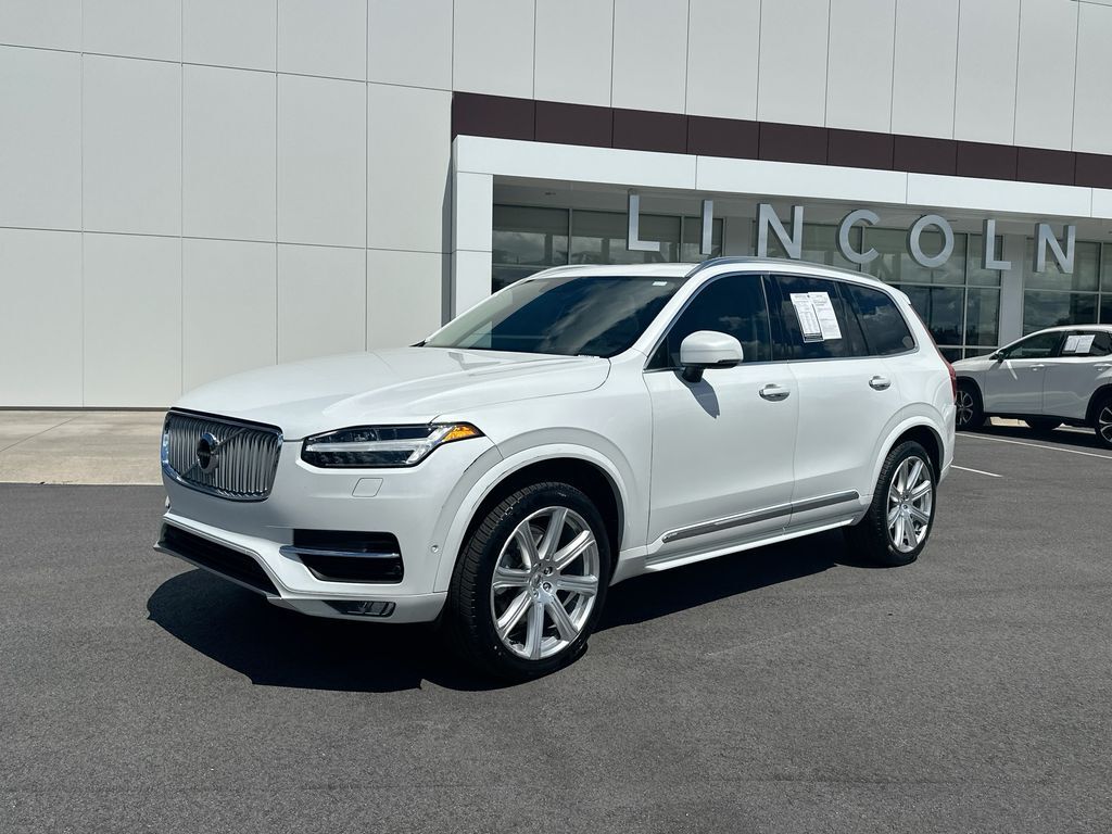 2018 VOLVO XC90