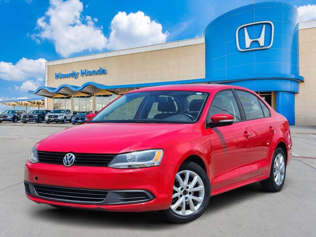 2012 VOLKSWAGEN Jetta