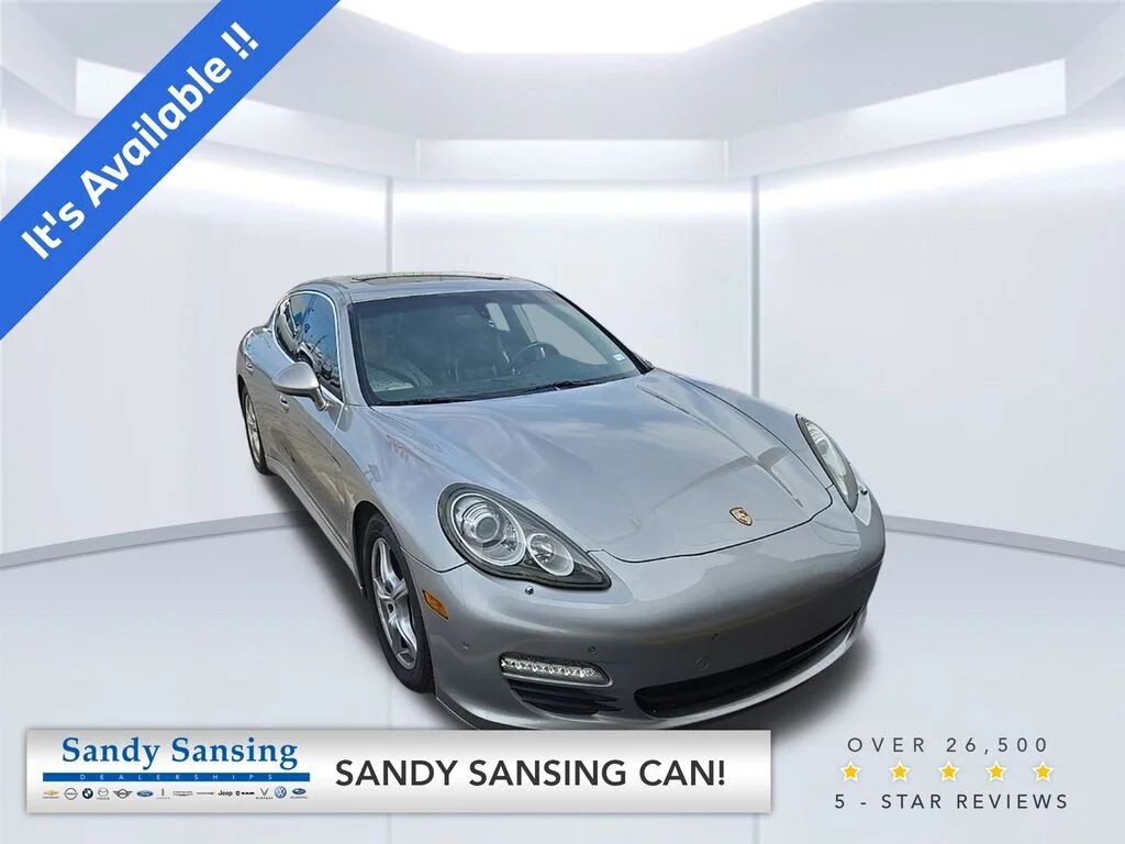 2010 PORSCHE Panamera