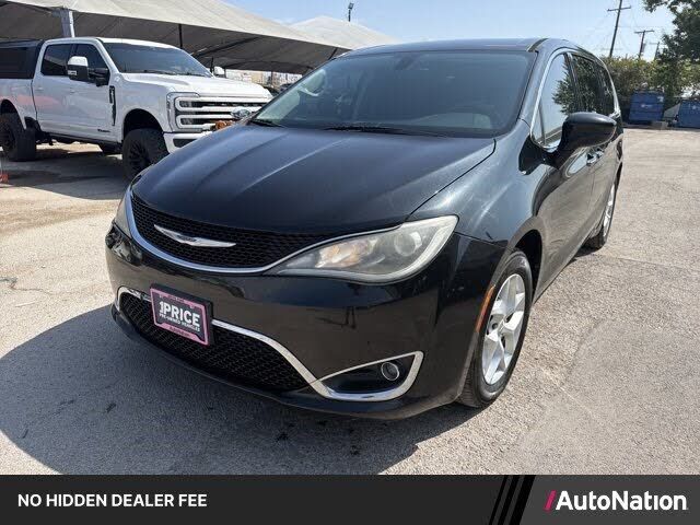 2018 CHRYSLER Pacifica