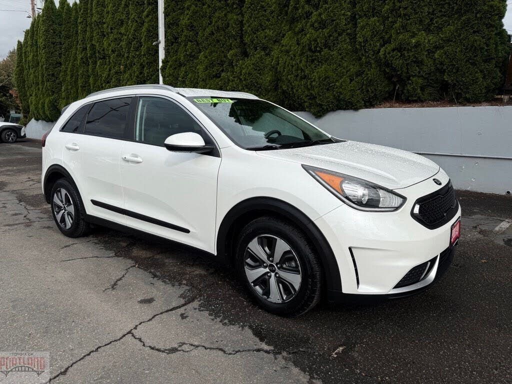 2017 KIA Niro