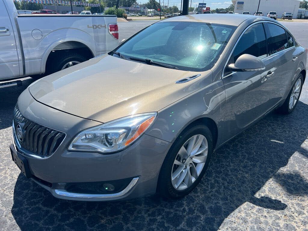 2017 BUICK Regal