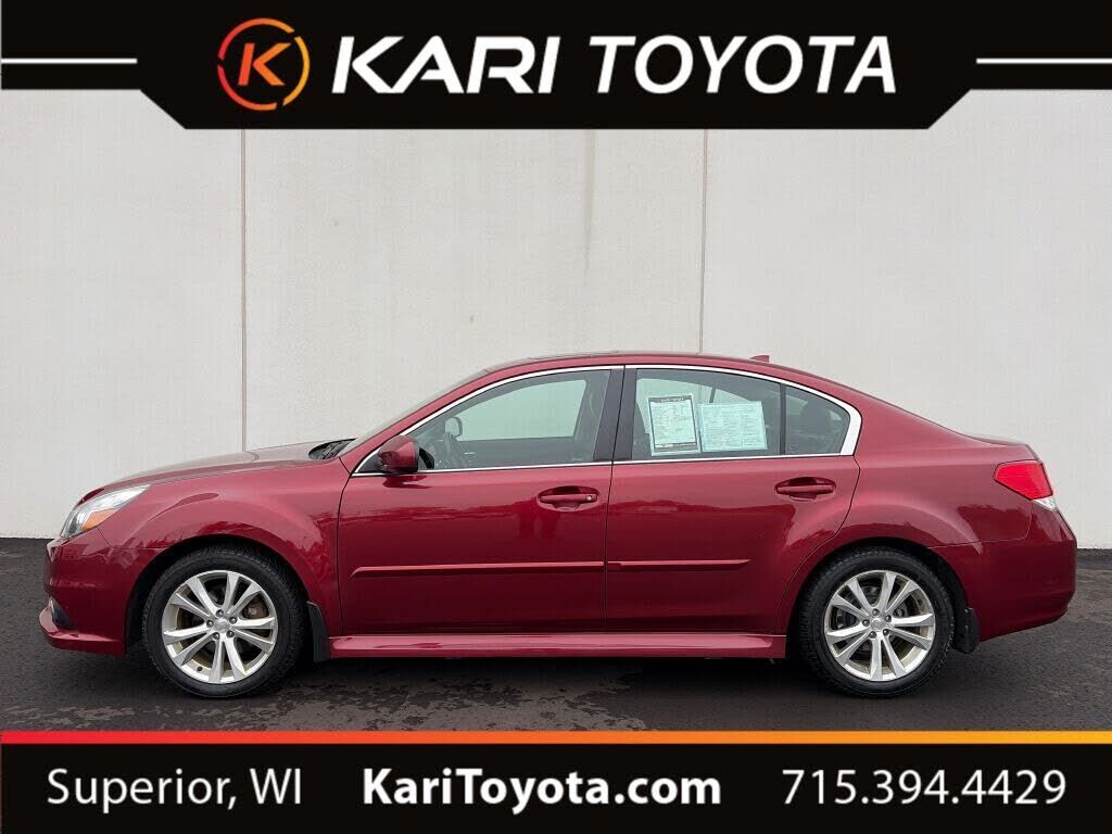 2013 SUBARU Legacy