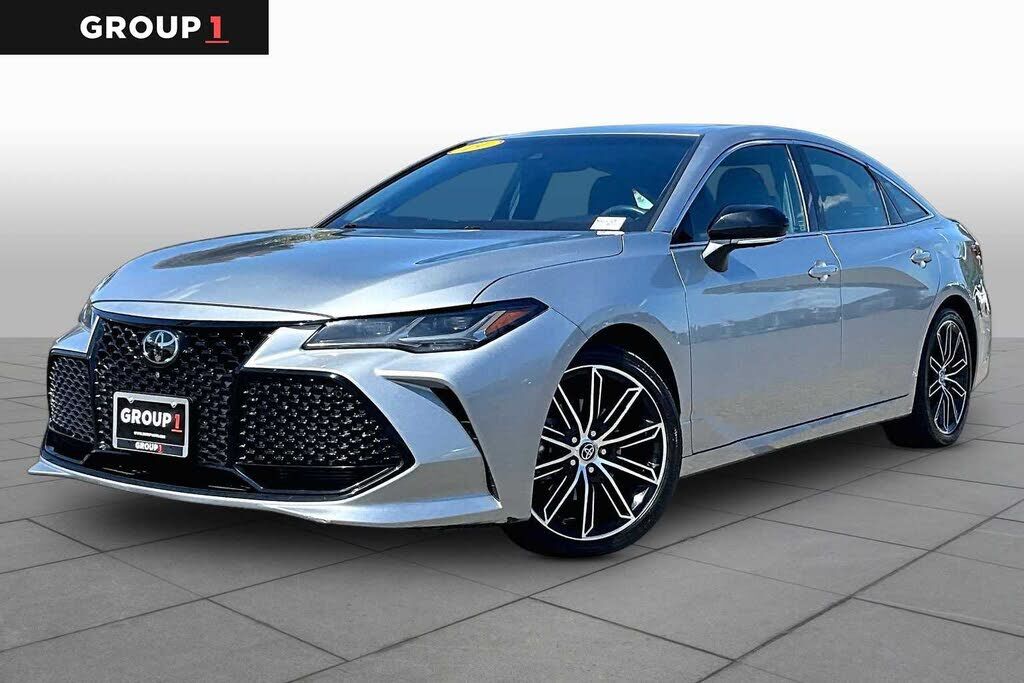 2019 TOYOTA Avalon