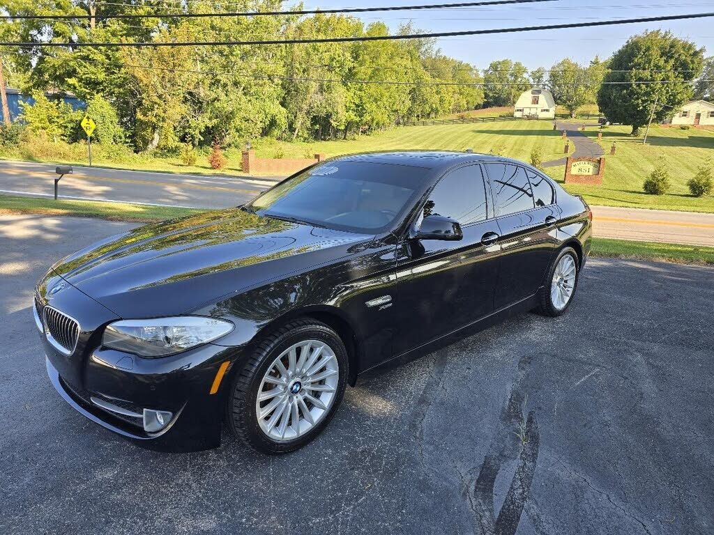 2011 BMW 5 Series