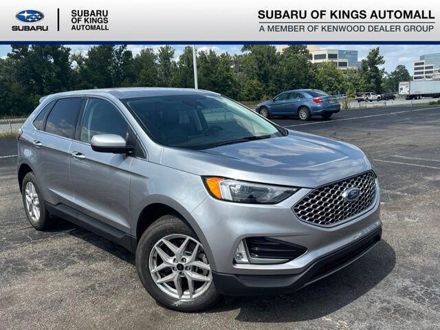 2023 FORD Edge