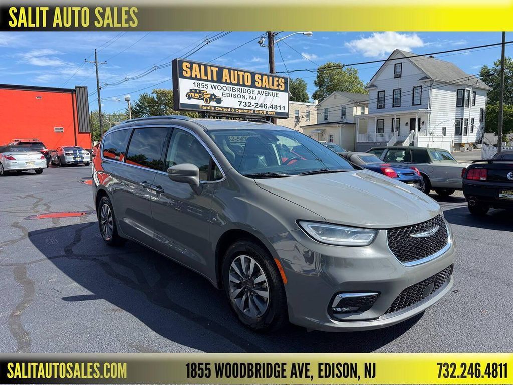 2021 CHRYSLER Pacifica
