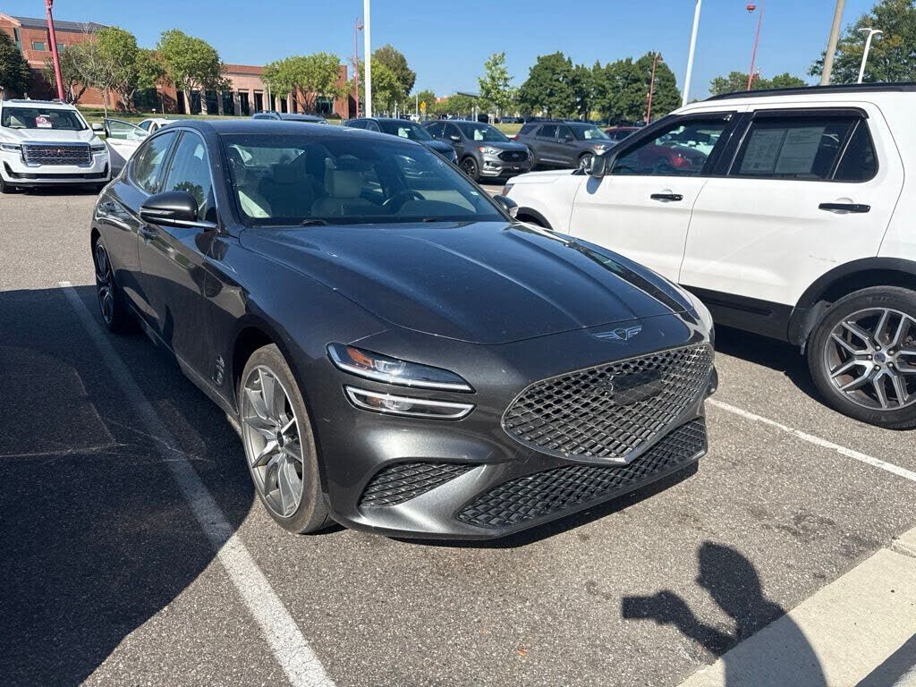 2025 GENESIS G70