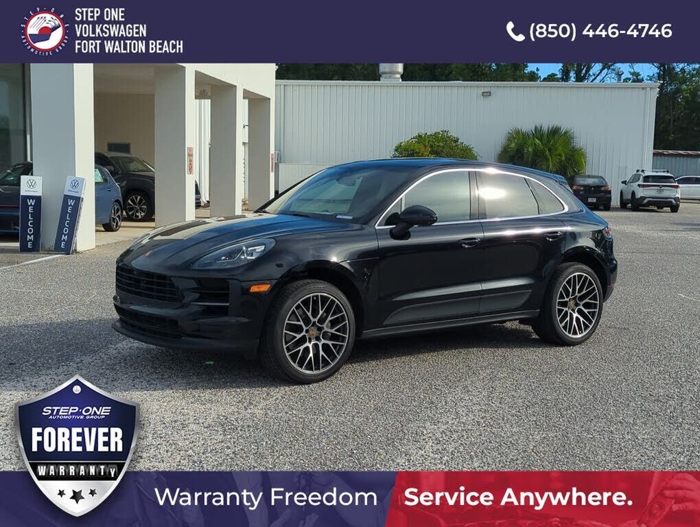 2020 PORSCHE Macan