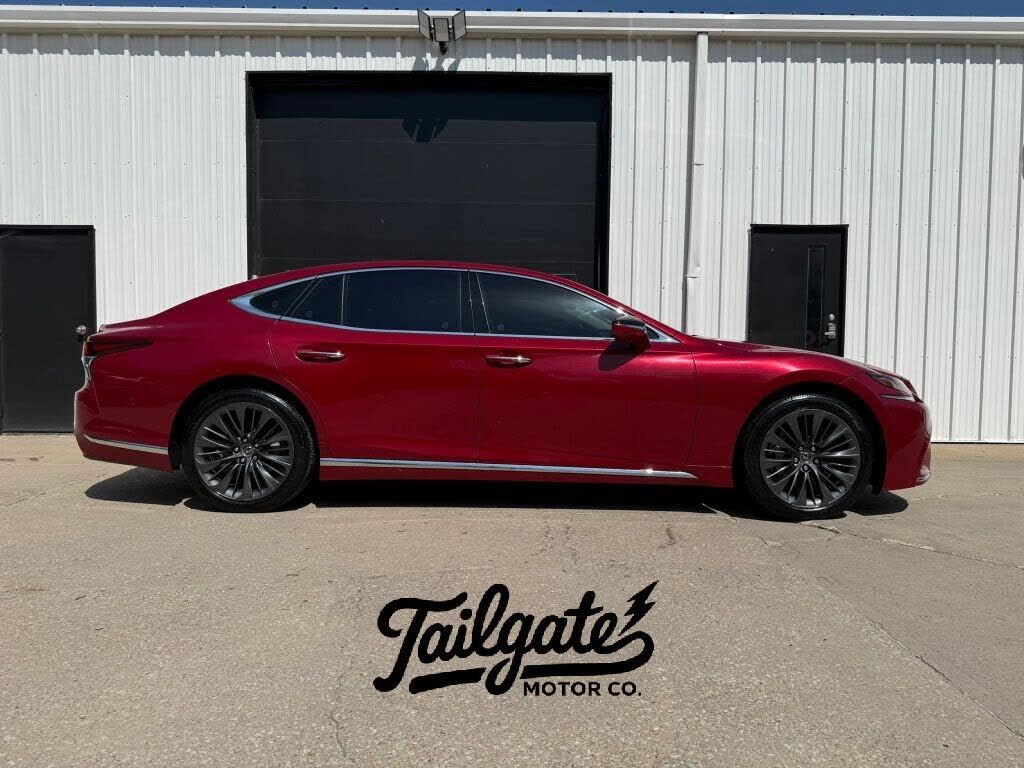 2018 LEXUS LS