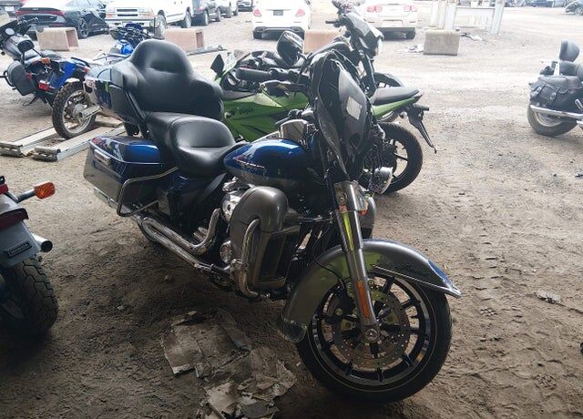2017 HARLEY DAVIDSON FLHTK / ULTRA LIMITED