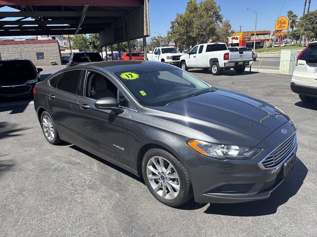 2017 FORD Fusion