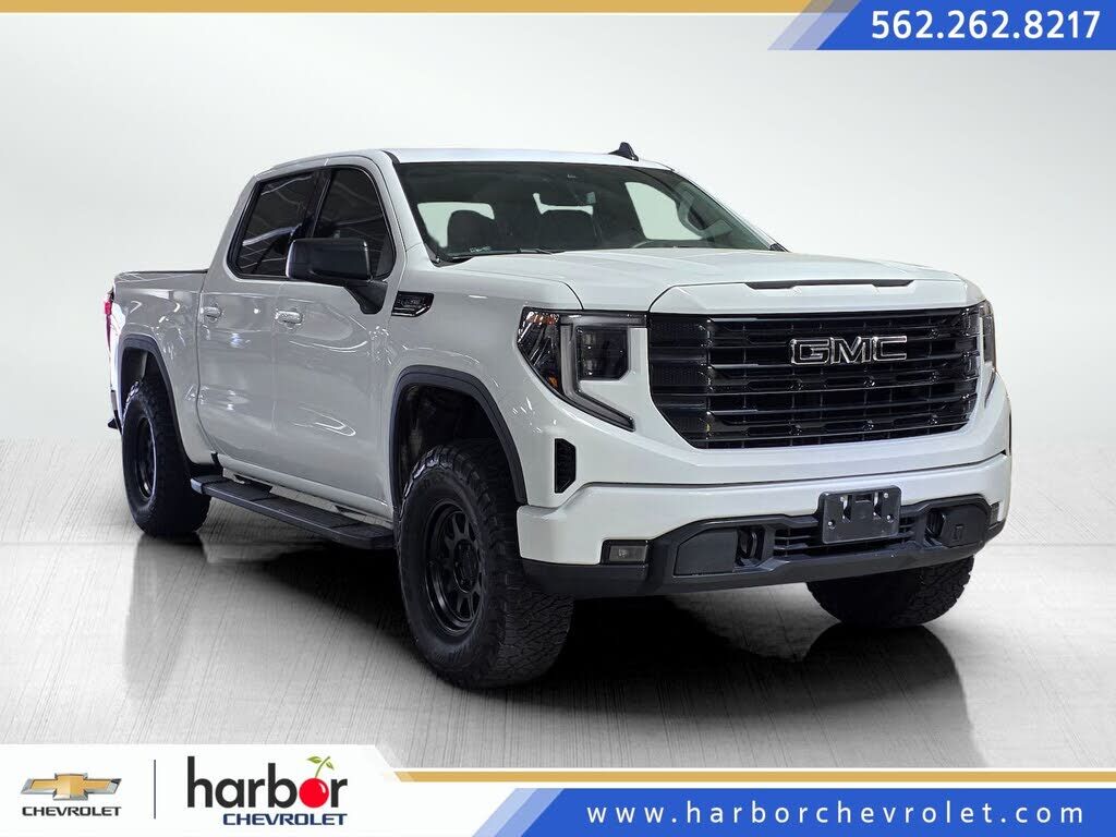 2024 GMC Sierra