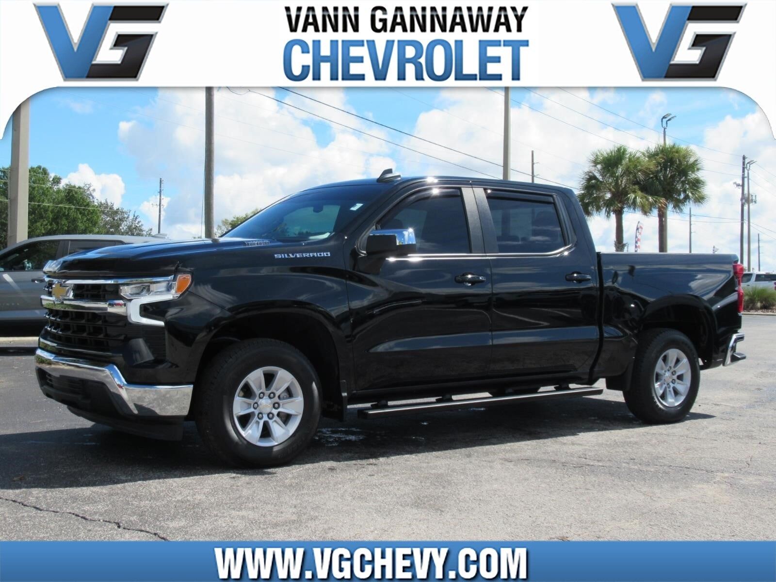 2025 CHEVROLET Silverado