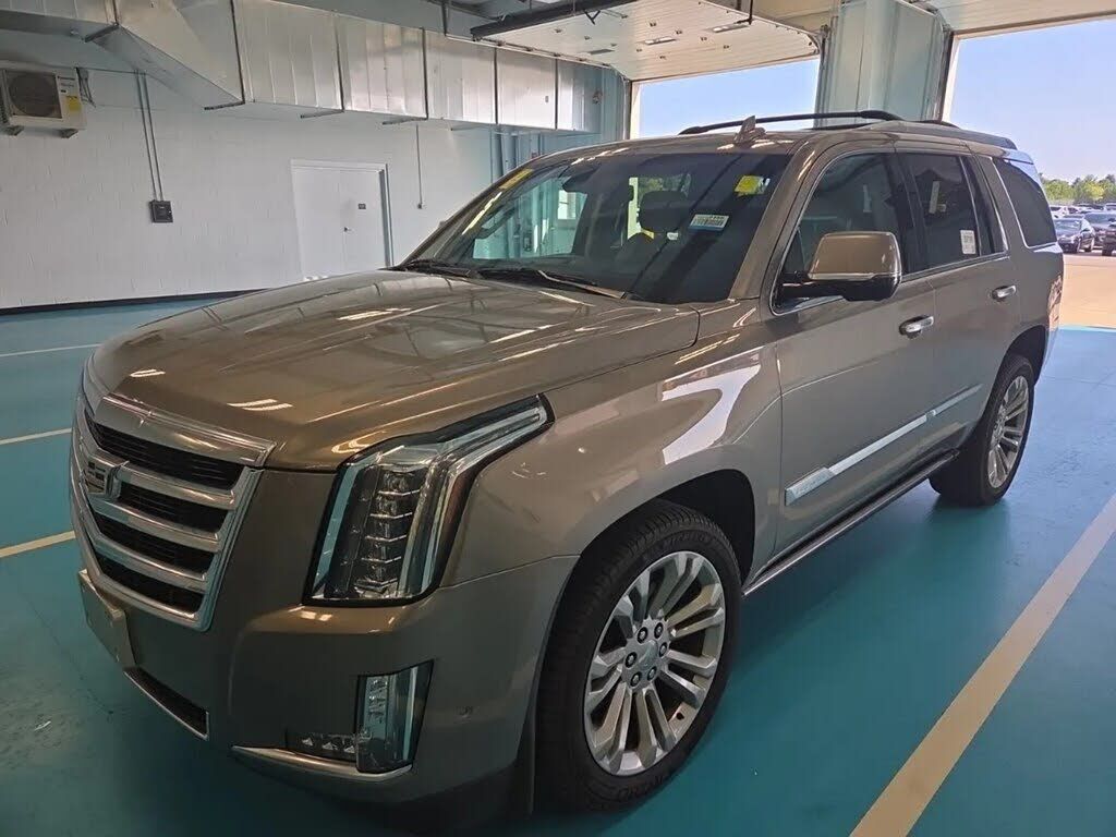2018 CADILLAC Escalade