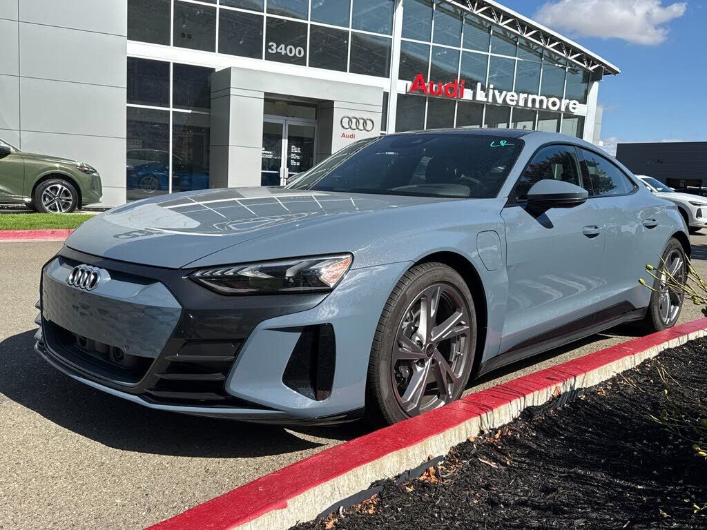 2024 Audi e-tron GT